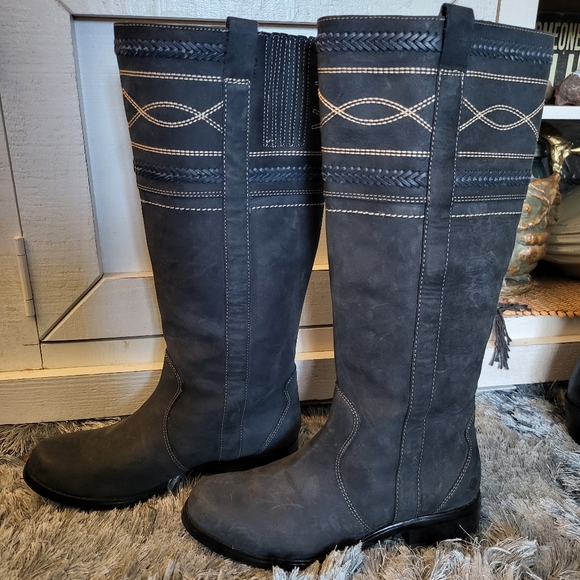 Ruff Hewn Sundance Tall Navy Soft Leather Boot With Stitching Design sz 6.5 - Picture 2 of 7